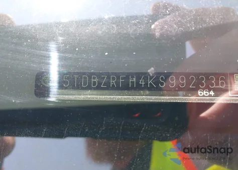 2019 Toyota Highlander Le из США, поврежденный, VIN 5TDBZRFH4KS992336